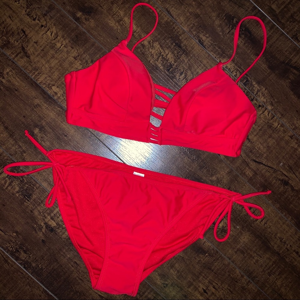Red 2-piece swimsuit